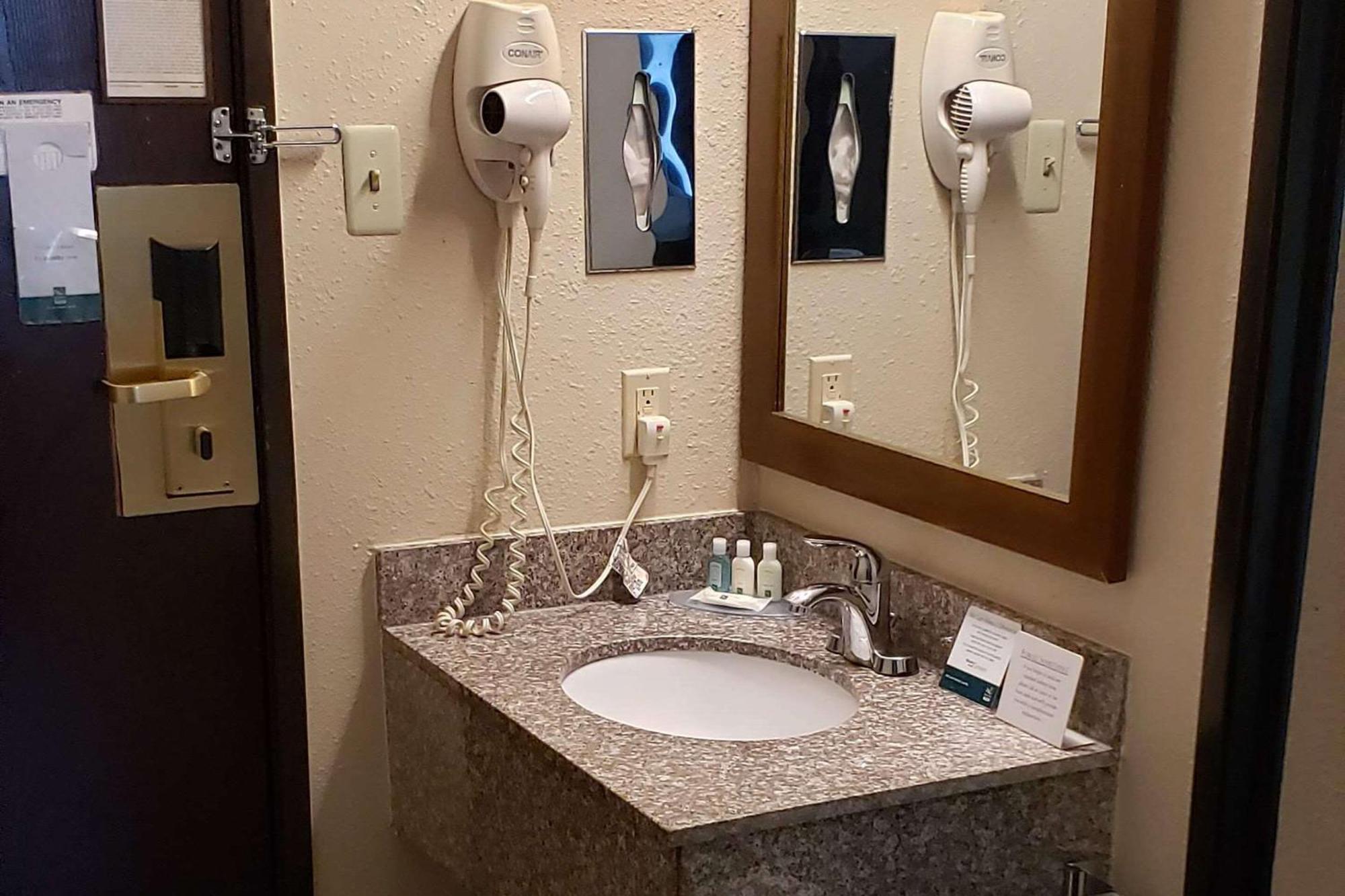 Quality Inn Dfw Airport North - Irving Eksteriør bilde