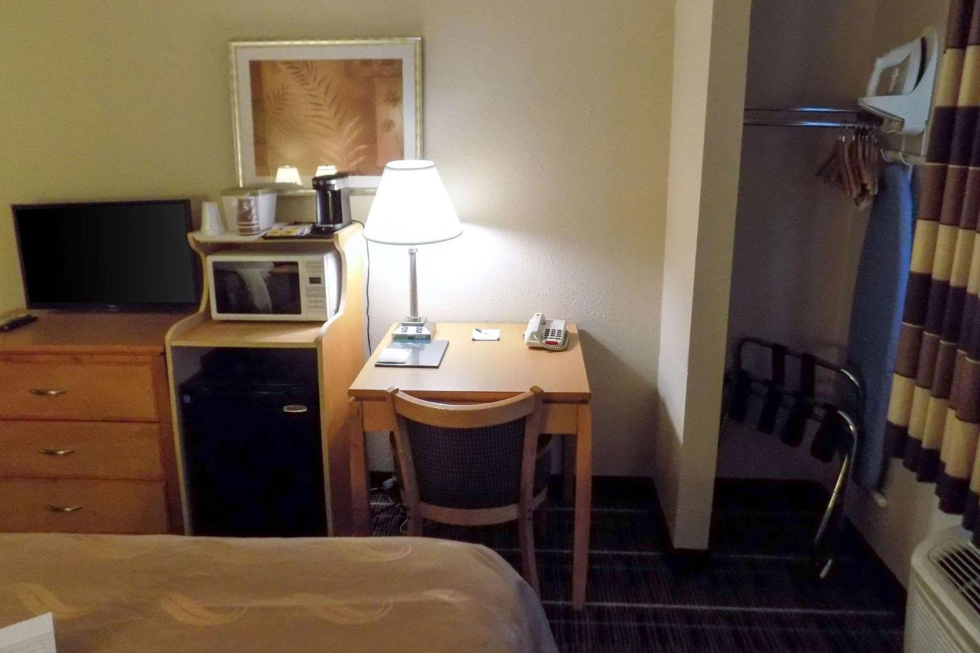 Quality Inn Dfw Airport North - Irving Eksteriør bilde