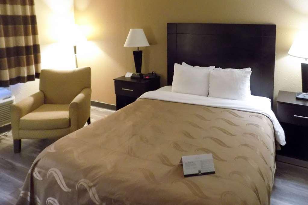 Quality Inn Dfw Airport North - Irving Rom bilde